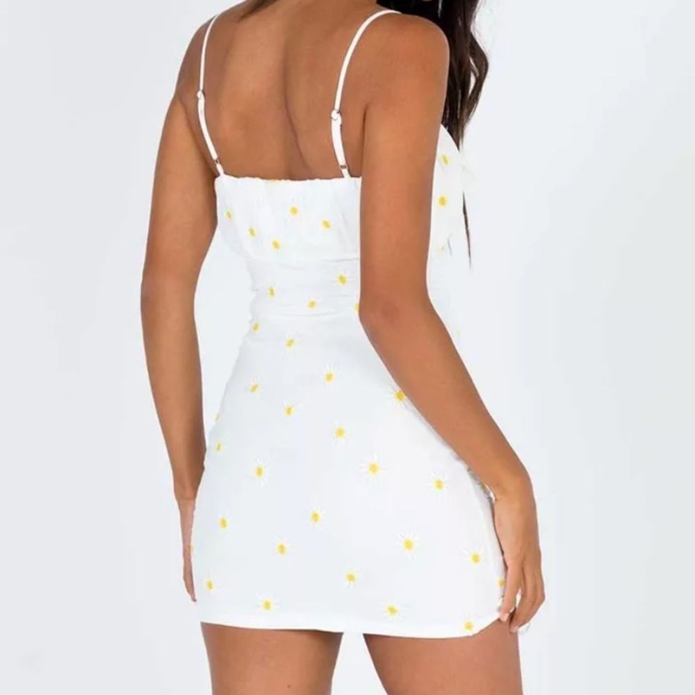 White Daisy Embroidered Ruched Drawstring Minidress - Picture 8 of 11